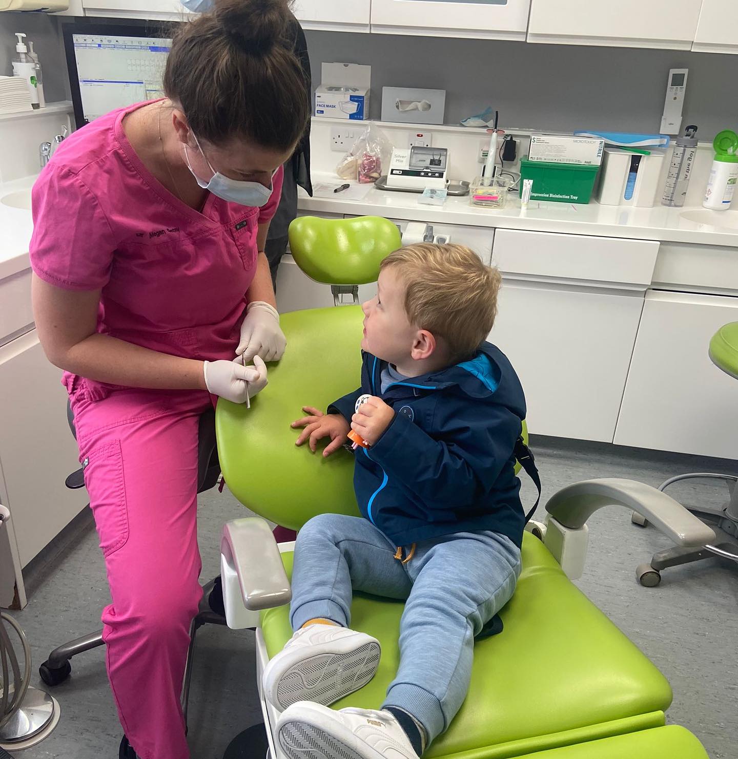 Don’t forget to book your little one in for a check up over the holidays 🦷