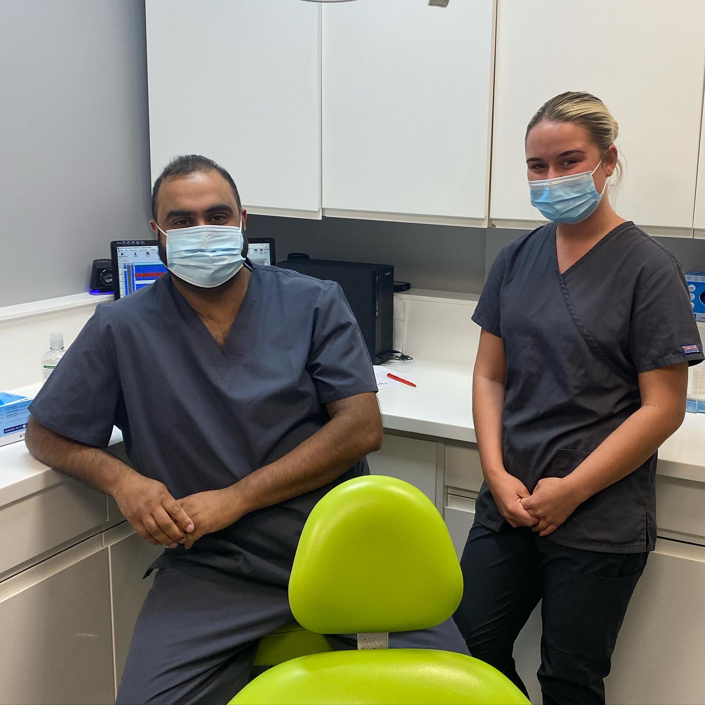 Meet our team 🦷

Tanvir and his nurse Maddy are a fantastic NHS dental duo.

Tanvir is dedicated to NHS dental care. He is passionate about access to dental treatment for all and carries out a full range of NHS treatments 

🦷NHS dentist 

#dentist #holmfirth #NHS